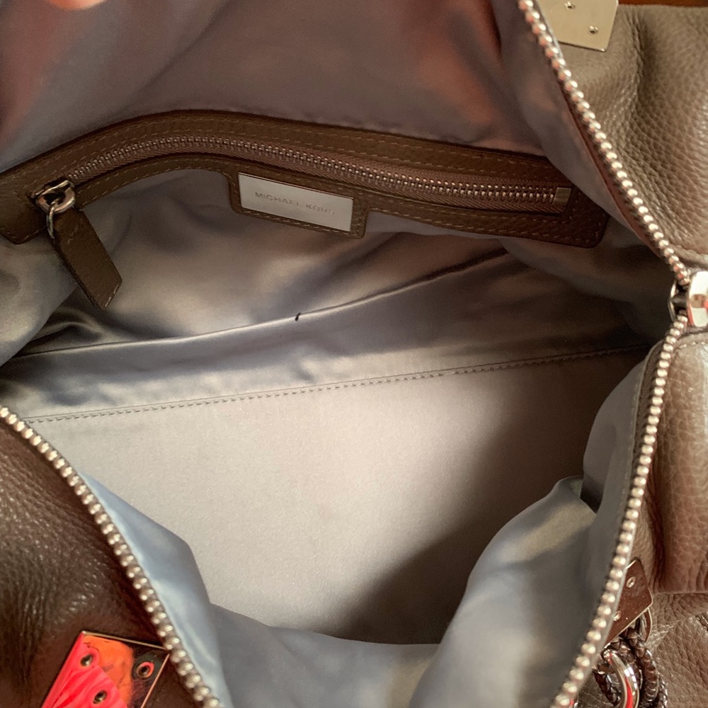 Michael Kors Couture Scorpio handbag NWOT - Picture 3 of 3